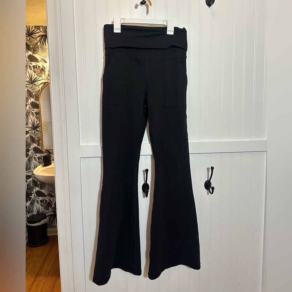 Aerie flare leggings size M